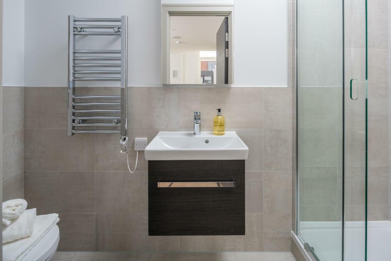 Modern London City Apartment - Victoria Line Exterior foto