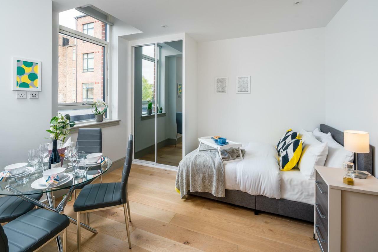 Modern London City Apartment - Victoria Line Exterior foto